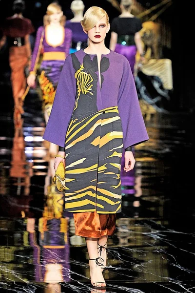 Look 42